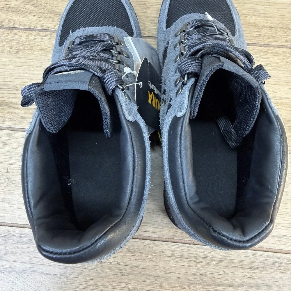 New Balance Rainier‎ Hiking Boots Shoes Magnet Black URAINECB Vibram Size 8